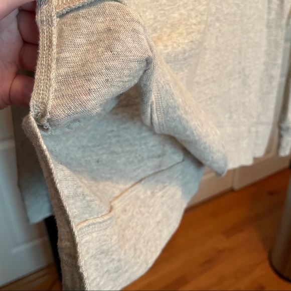 Madewell Studio turtleneck in Heather Cloud - Picture 6 of 16